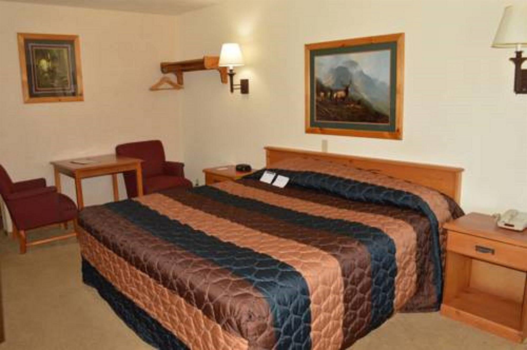 Flat Creek Inn Jackson Exterior photo